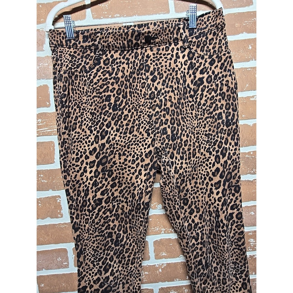 Time and Tru Women Size 12 - 14 Brown Black Cheetah Print Jeggings/Pullon/Pocket